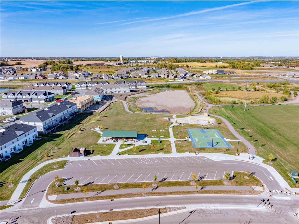 143X Nutmeg Circle Carver MN 55315 6825379 image61