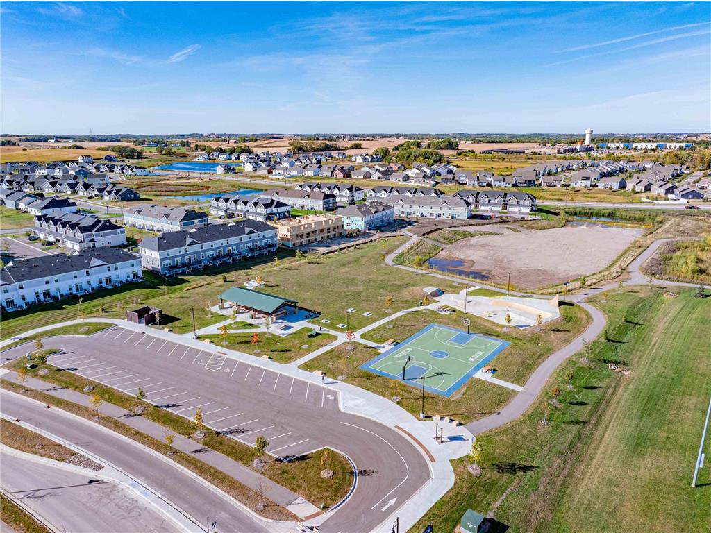 143X Nutmeg Circle Carver MN 55315 6825379 image62