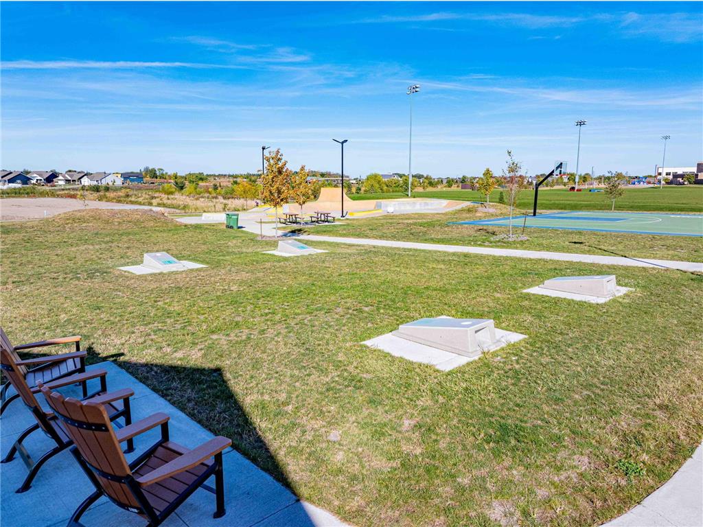 143X Nutmeg Circle Carver MN 55315 6825379 image68