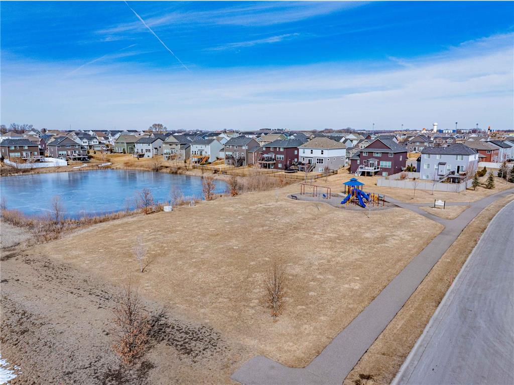 143X Nutmeg Circle Carver MN 55315 6825379 image76