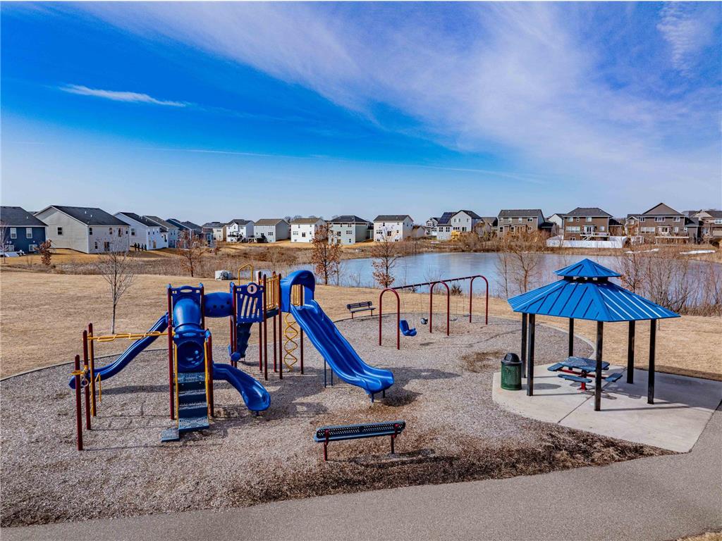 143X Nutmeg Circle Carver MN 55315 6825379 image79