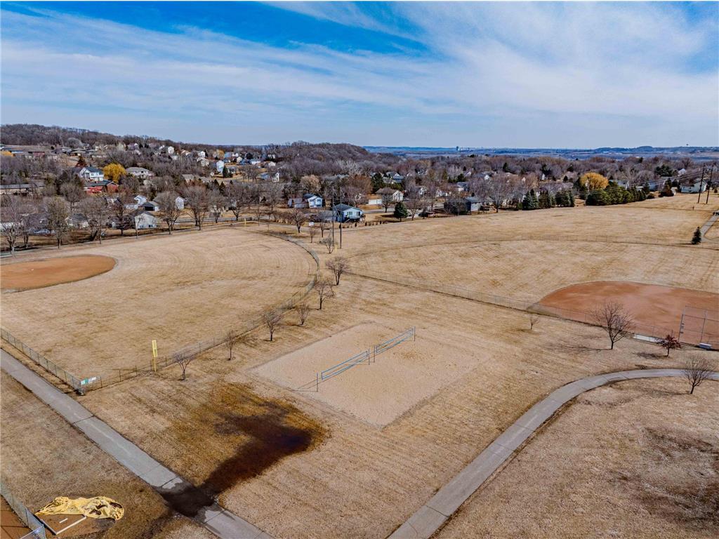 143X Nutmeg Circle Carver MN 55315 6825379 image83