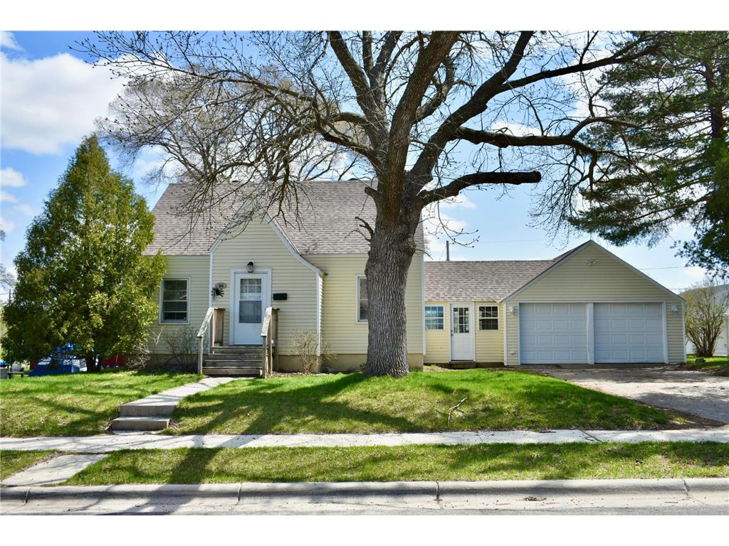 144 19 1/2 Avenue N Saint Cloud MN 56303 6358562 image1