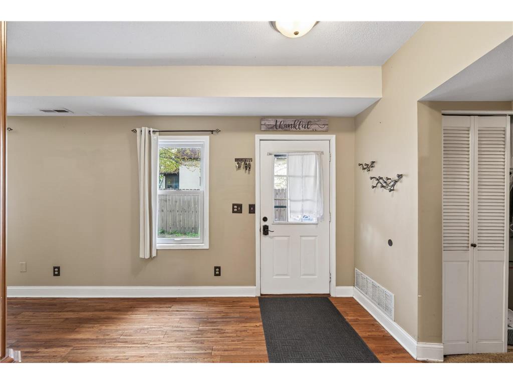 144 2nd Avenue S South Saint Paul MN 55075 7066153 image10