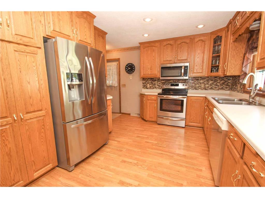 144 3rd Street N Sauk Centre MN 56378 6769670 image8