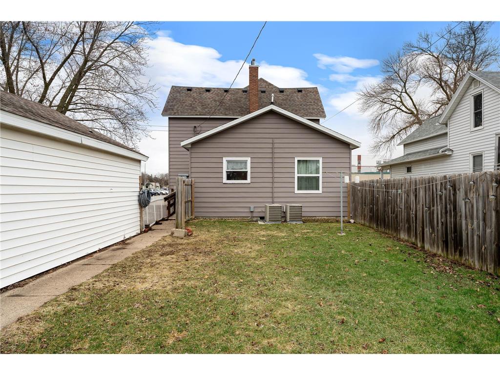 144 E Rose Street Owatonna MN 55060 7049356 image18