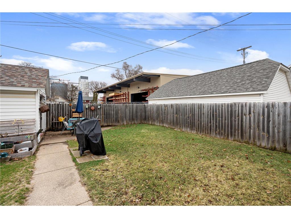 144 E Rose Street Owatonna MN 55060 7049356 image19