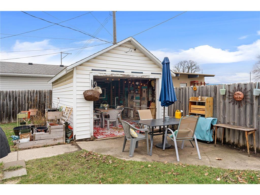 144 E Rose Street Owatonna MN 55060 7049356 image20