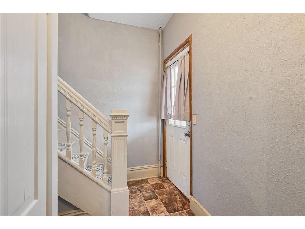 144 E Rose Street Owatonna MN 55060 7049356 image3