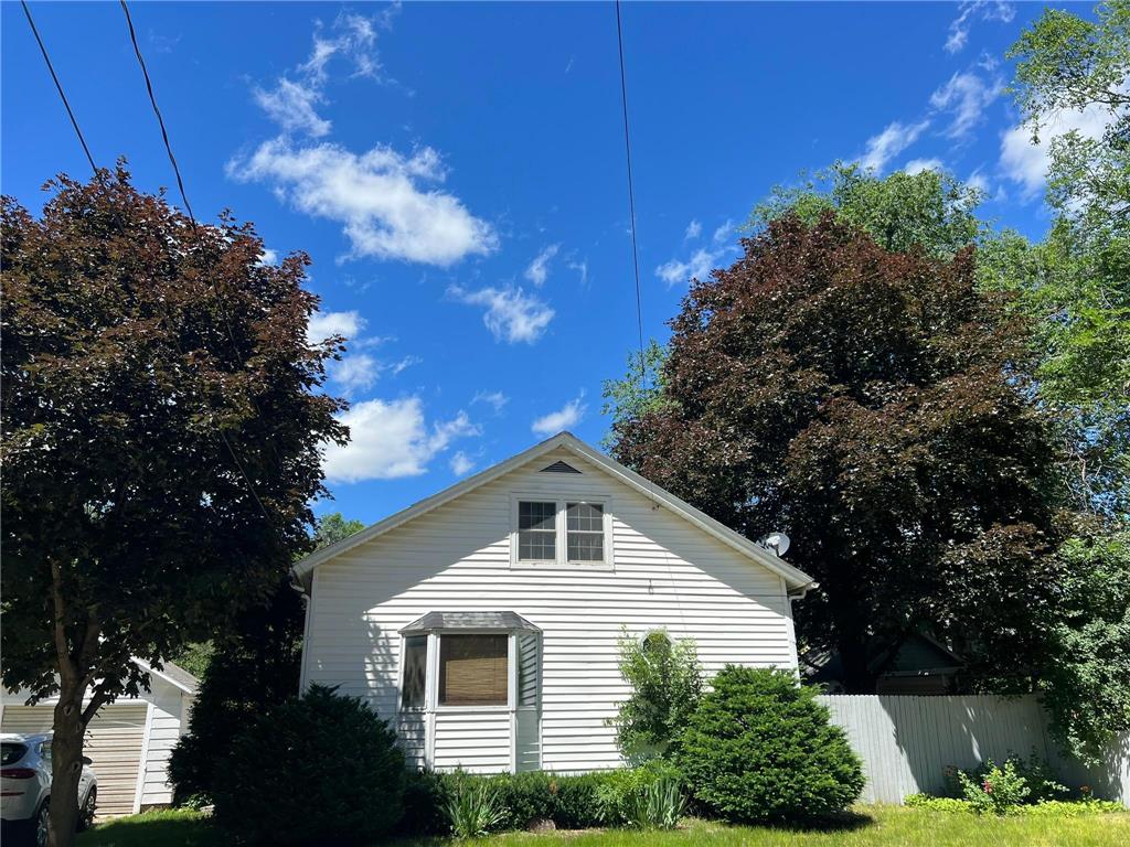 144 E Winona Street Owatonna MN 55060 6561117 image1