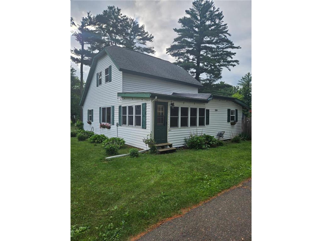 144 Pinegrove Avenue Chetek WI 54728 6746762 image1