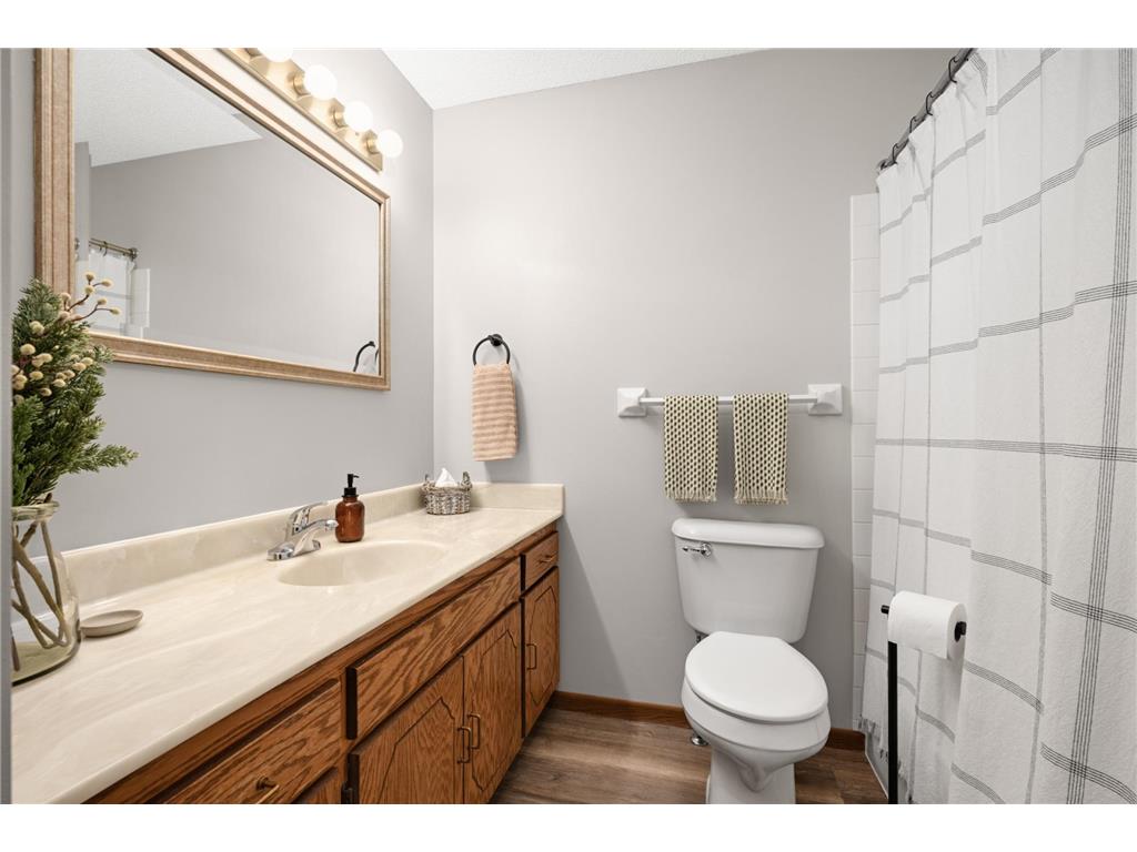 1440 Granada Avenue N Oakdale MN 55128 7072218 image12