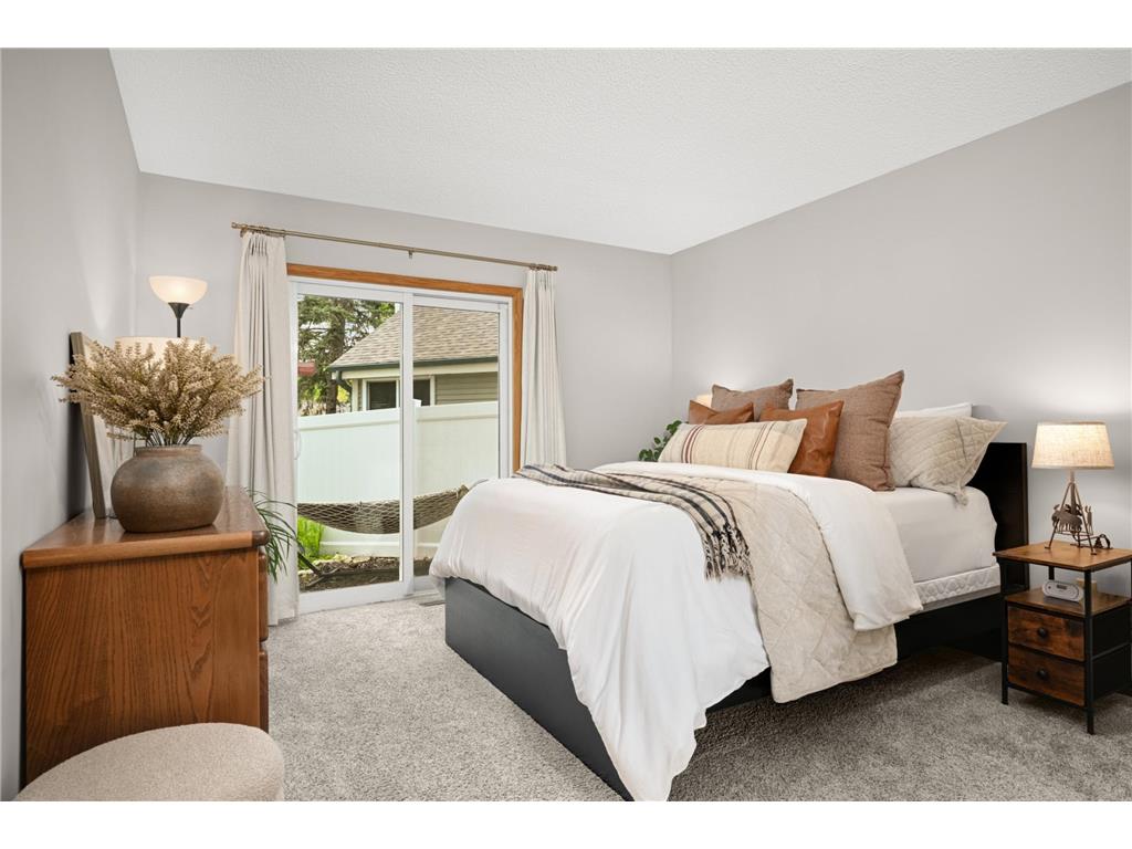 1440 Granada Avenue N Oakdale MN 55128 7072218 image9