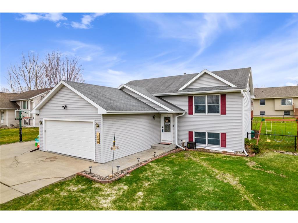 1440 Summit Street Baldwin Twp WI 54002 6357526 image1