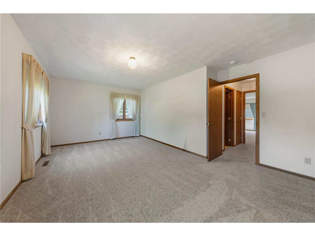 1440 Sunset Drive SW Owatonna MN 55060 7106274 image35