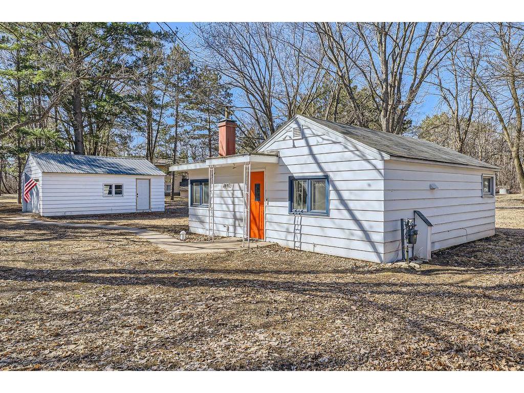 1440 Triangle Drive, Saint Joseph Twp, WI, 54082 | MLS: 6678913 | Edina ...