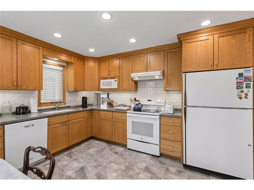 14400 38th Avenue N Plymouth MN 55446 7071976 image5