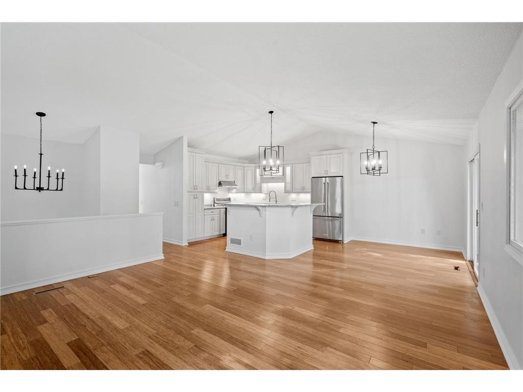 14403 Portland Avenue Burnsville MN 55337 6518599 image1