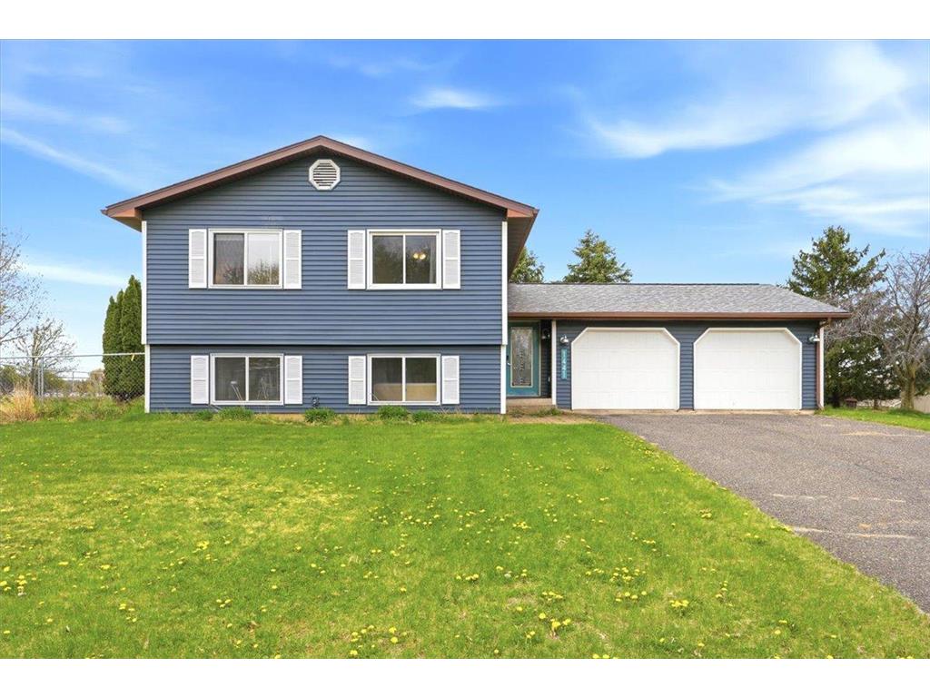 1441 Hallewood Boulevard New Richmond WI 54017 7071527 image1