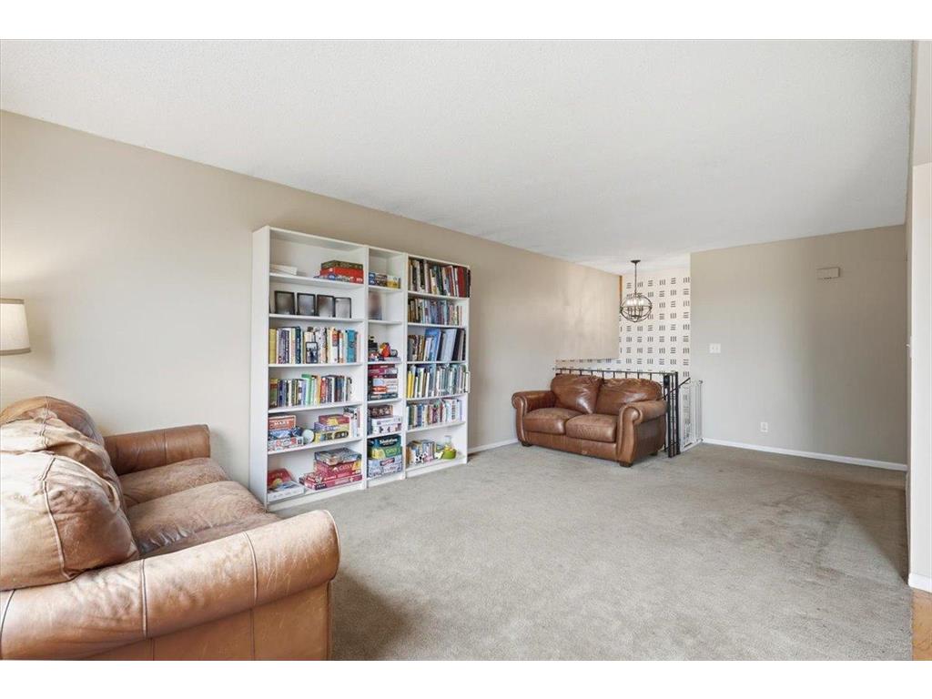 1441 Hallewood Boulevard New Richmond WI 54017 7071527 image4