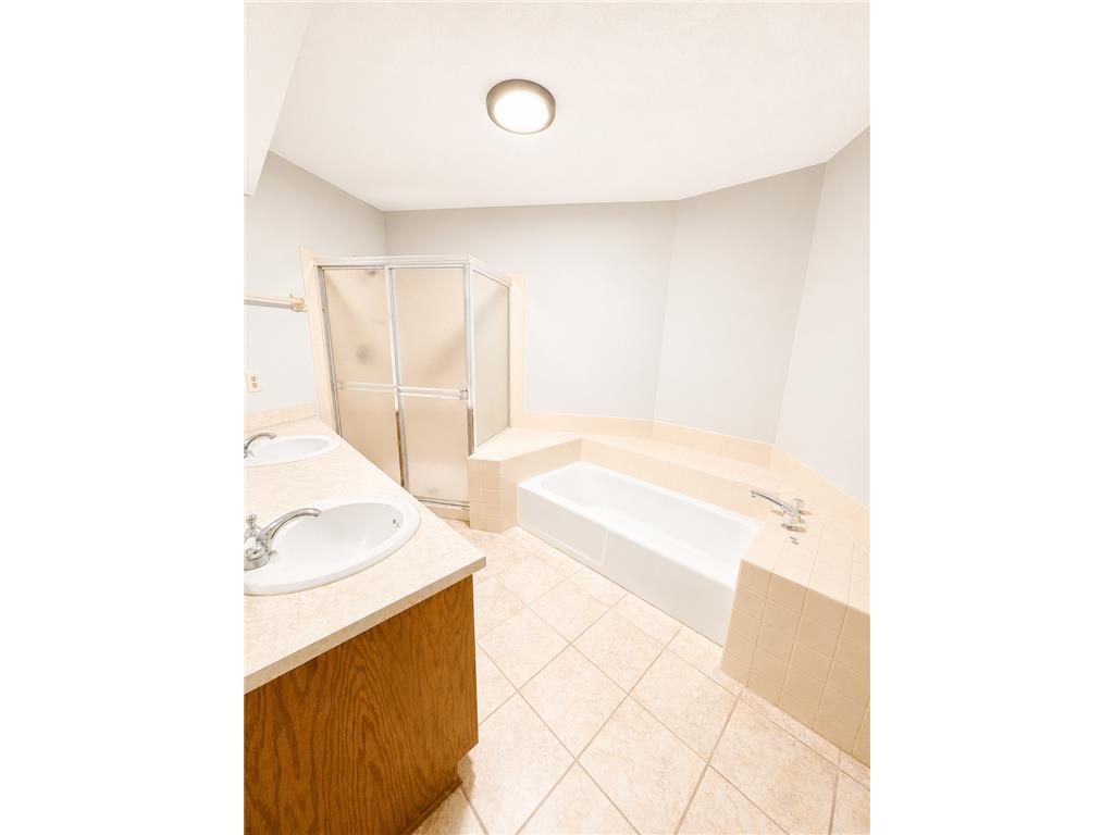 1442 Cleveland Street Anoka MN 55303 7079048 image16