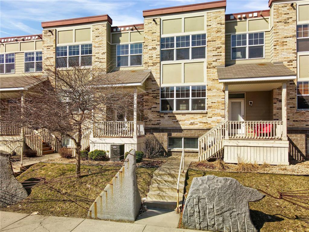 1442 Marshall Street NE Minneapolis MN 55413 6354871 image1