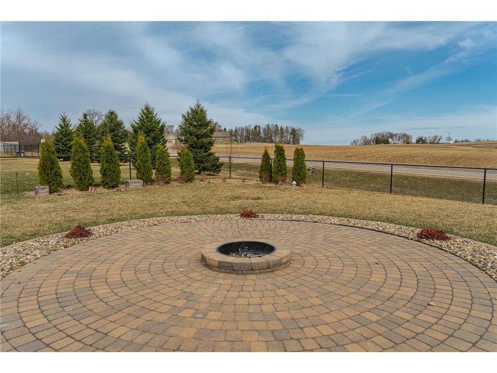 1442 N Pine Drive NE Pine Island MN 55963 7046092 image41
