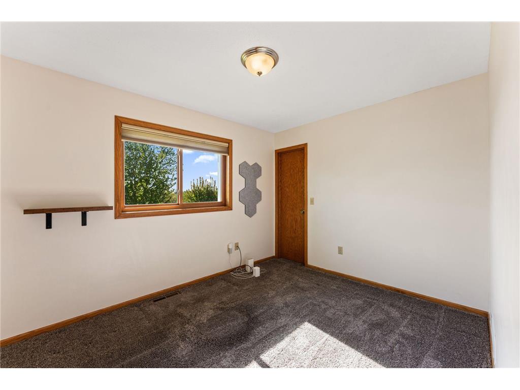 14423 Vale Street NW Andover MN 55304 7071617 image10
