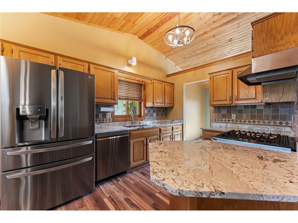 14423 Vale Street NW Andover MN 55304 7071617 image5