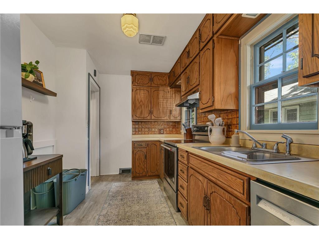 1443 7th Avenue N Saint Cloud MN 56303 7092518 image7