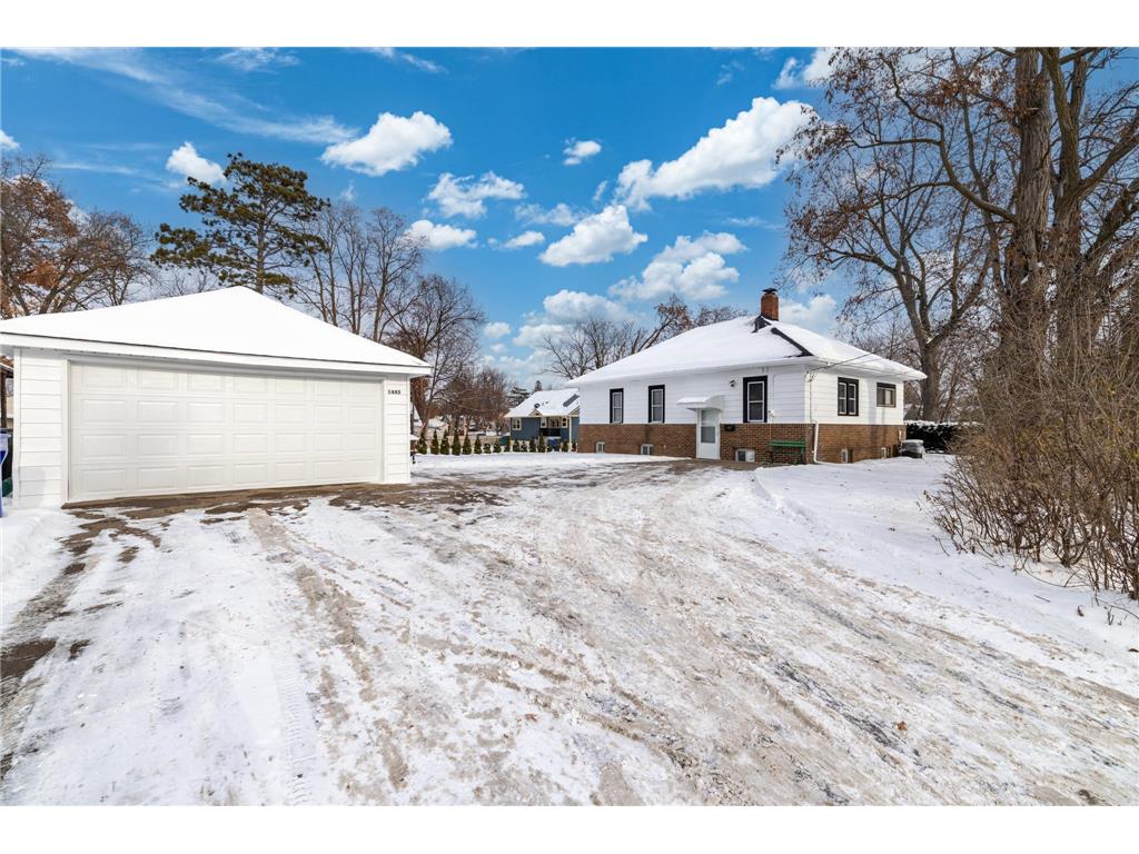 1443 Hazelwood Street Saint Paul MN 55106 6790002 image6