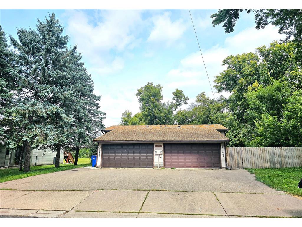 1443 Pacific Street Saint Paul MN 55106 6783668 image1
