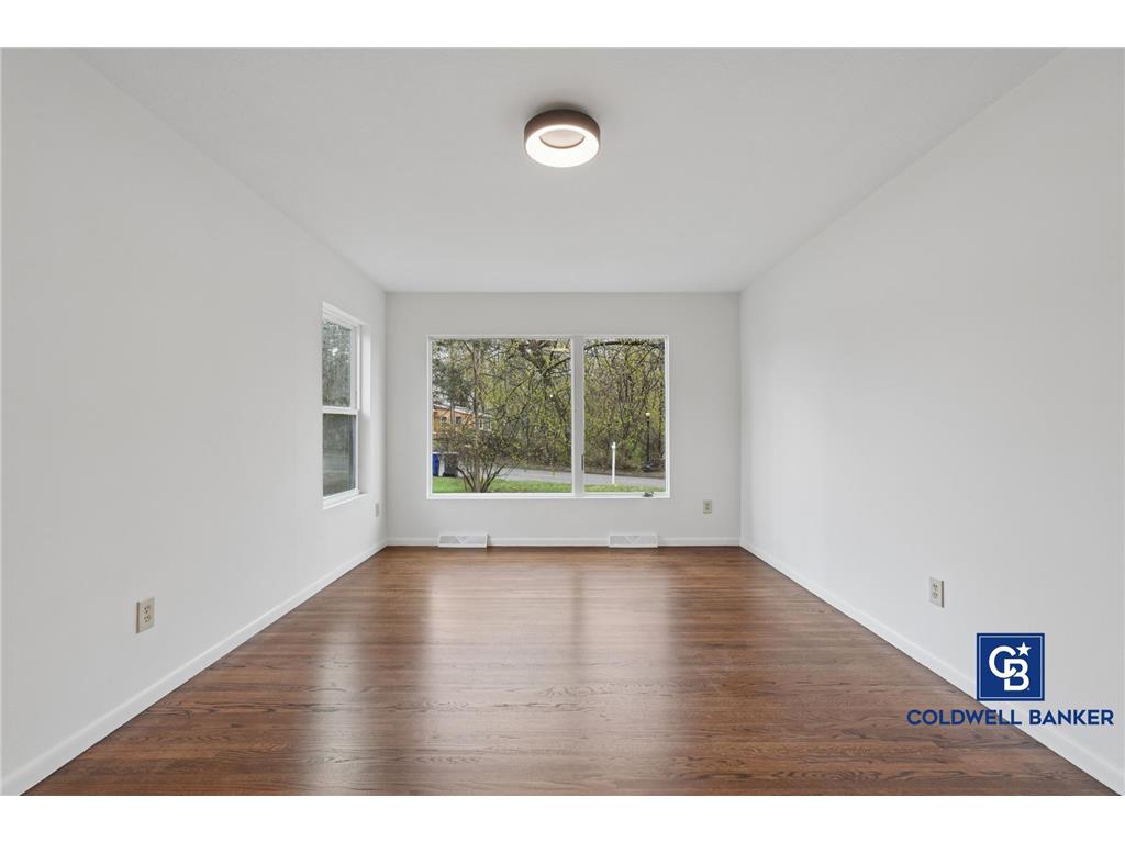 1444 Ames Avenue E Saint Paul MN 55106 7083417 image8