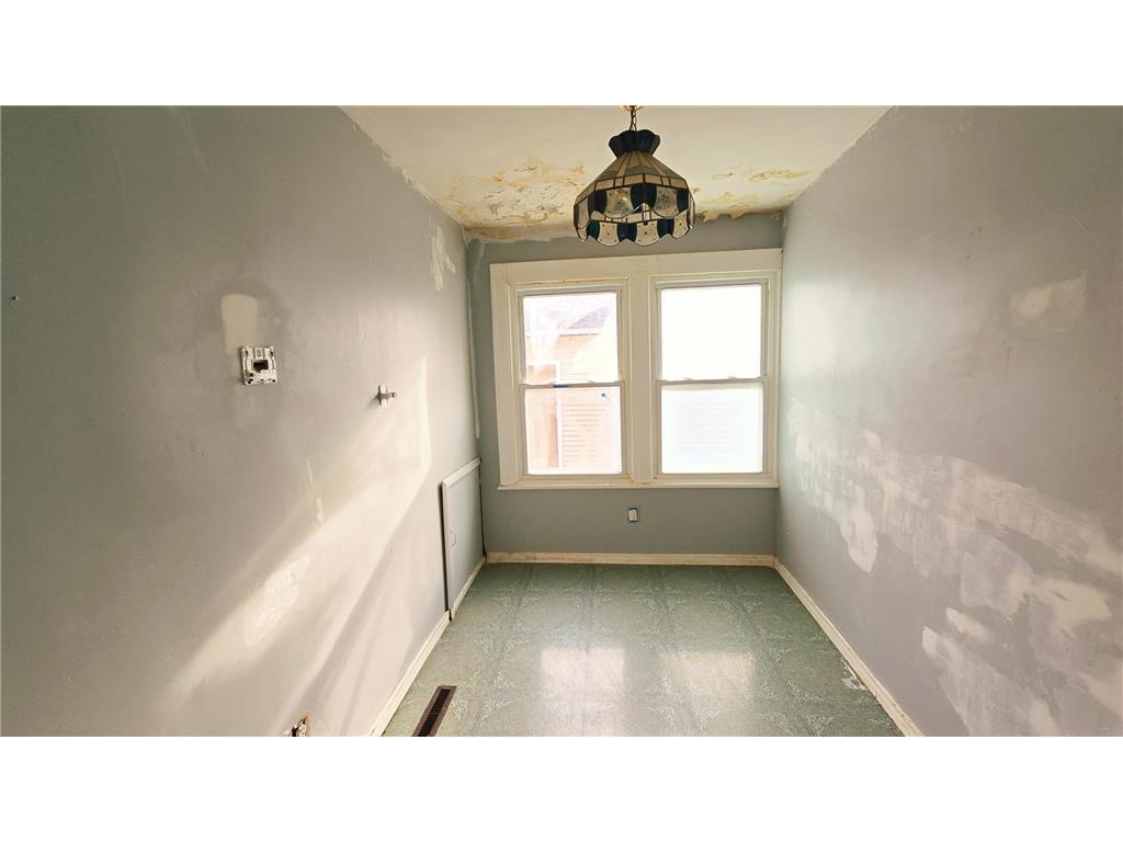 1444 Edgerton Street Saint Paul MN 55130 7042914 image14