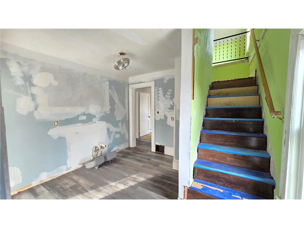 1444 Edgerton Street Saint Paul MN 55130 7042914 image19