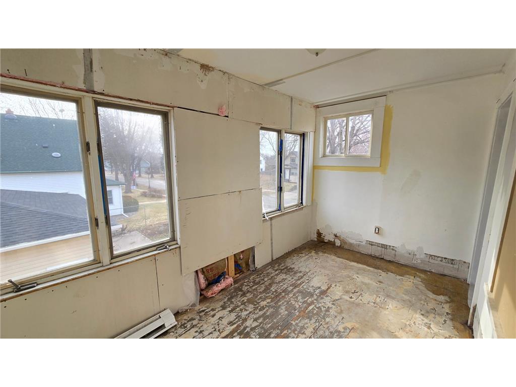 1444 Edgerton Street Saint Paul MN 55130 7042914 image20