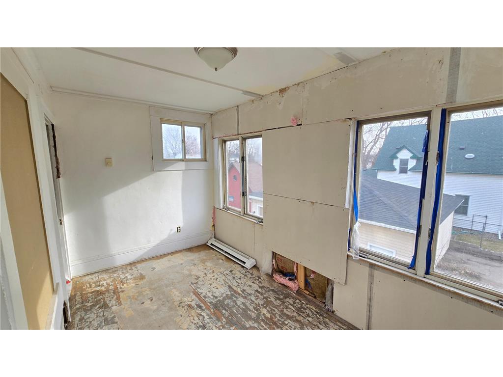 1444 Edgerton Street Saint Paul MN 55130 7042914 image21