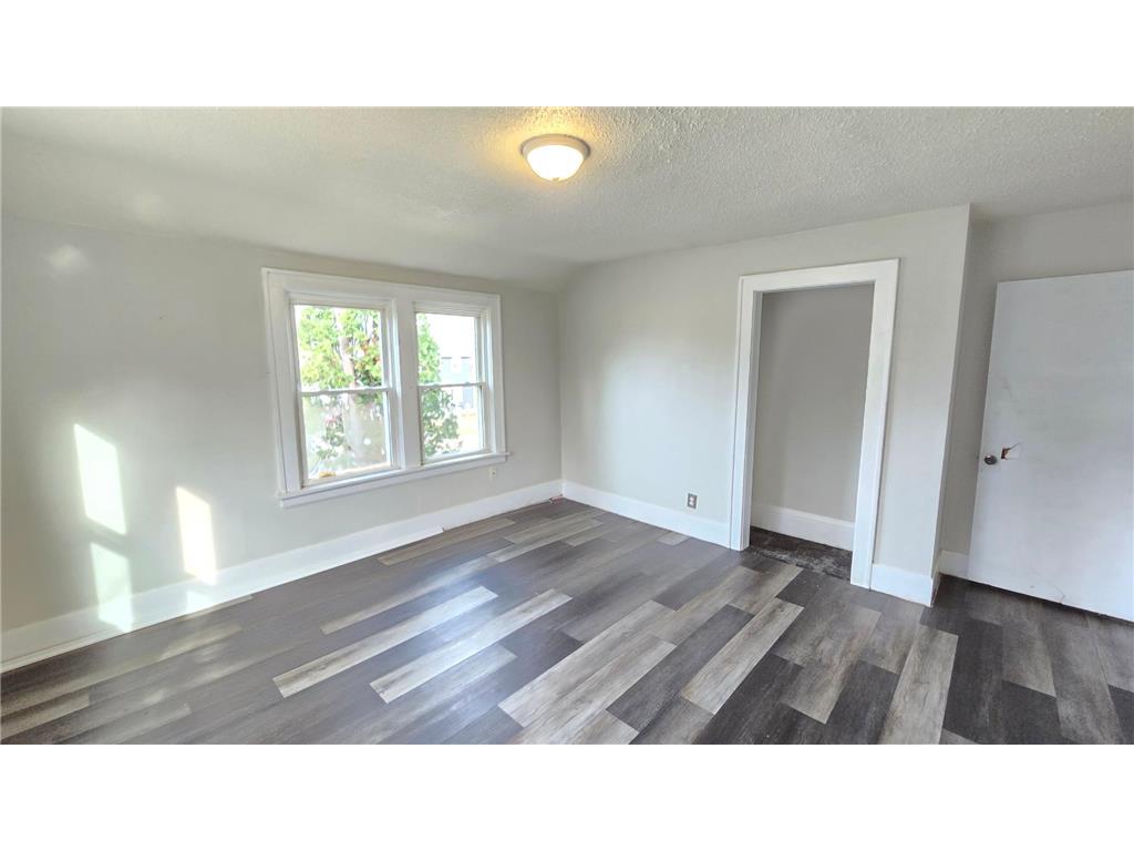 1444 Edgerton Street Saint Paul MN 55130 7042914 image26
