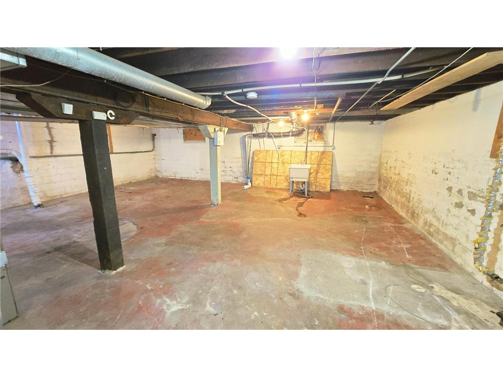 1444 Edgerton Street Saint Paul MN 55130 7042914 image31
