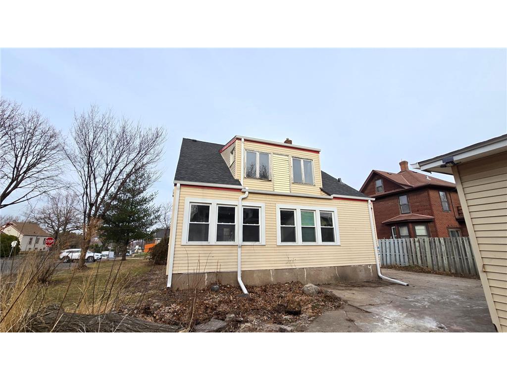 1444 Edgerton Street Saint Paul MN 55130 7042914 image37