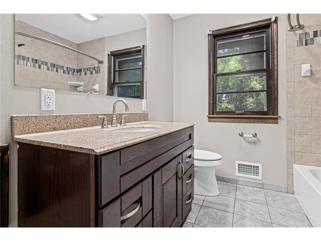 1444 Mcleod Street NE Columbia Heights MN 55421 7096740 image11