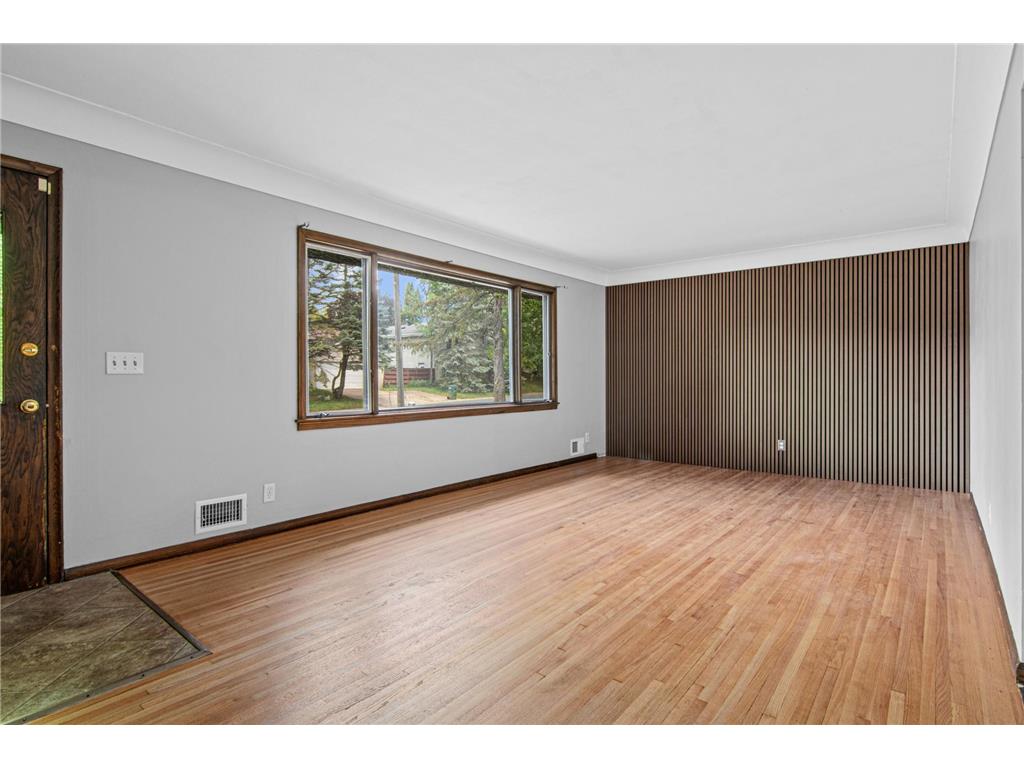 1444 Mcleod Street NE Columbia Heights MN 55421 7096740 image2