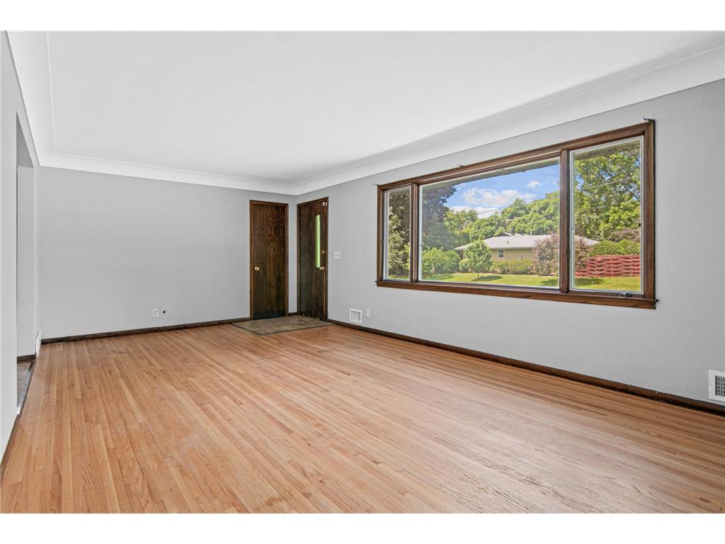 1444 Mcleod Street NE Columbia Heights MN 55421 7096740 image3