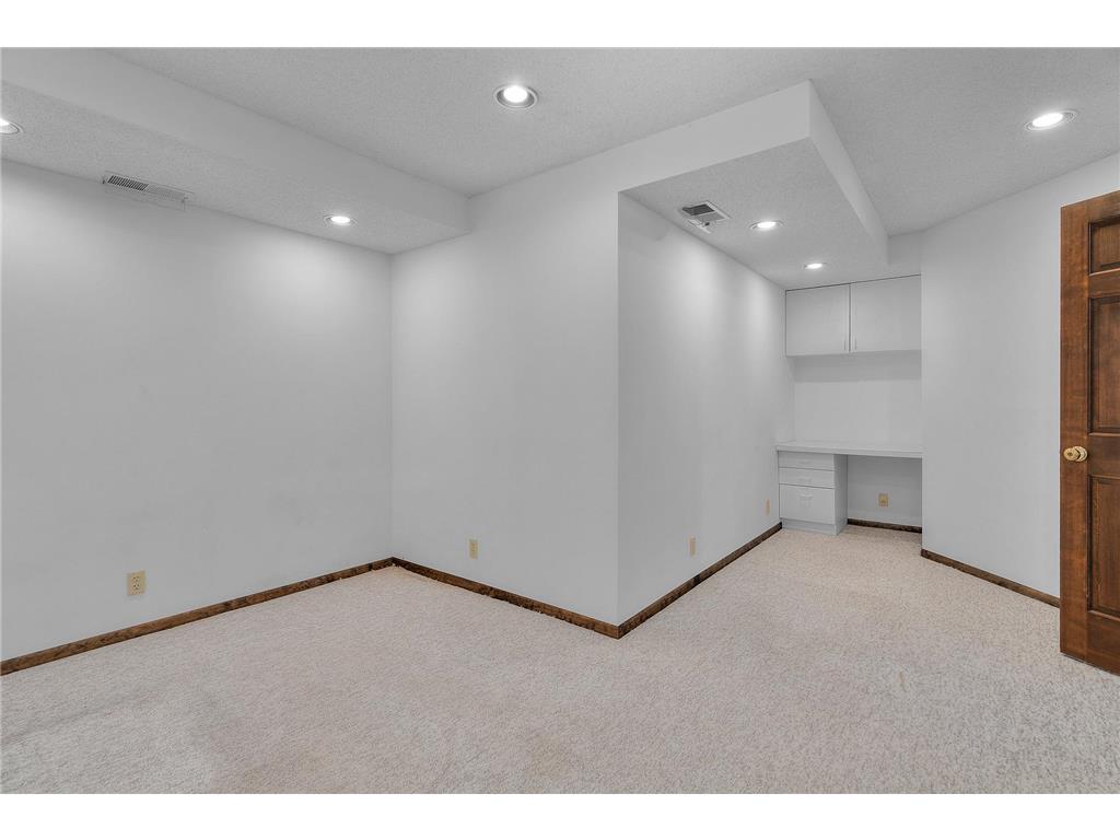 14451 Wellington Road Minnetonka MN 55391 7042042 image53