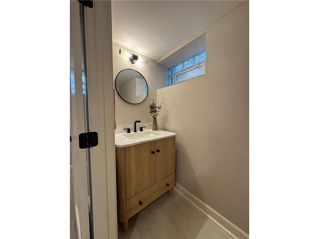 1446 Goodrich Avenue Saint Paul MN 55105 6816415 image19