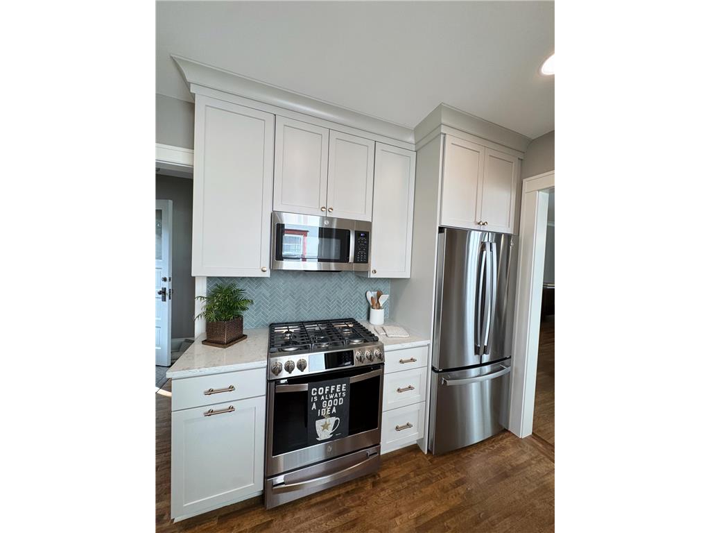 1446 Goodrich Avenue Saint Paul MN 55105 6816415 image8