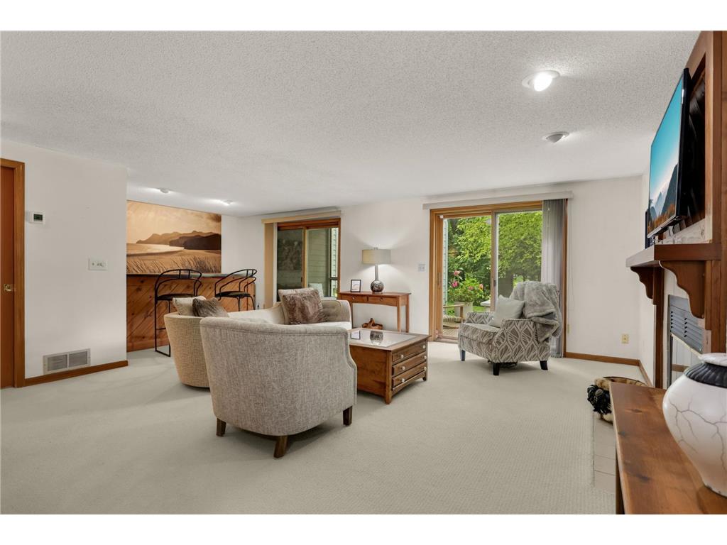 14463 Stewart Lane Minnetonka MN 55345 - Glen 7093533 image22