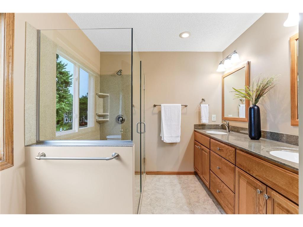 1447 Cutters Lane Eagan MN 55122 7098843 image25