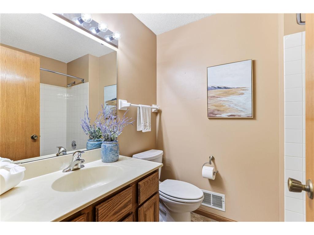 1447 Cutters Lane Eagan MN 55122 7098843 image28