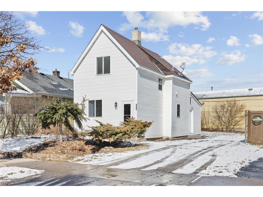 1447 Hague Avenue Saint Paul MN 55104 7034174 image13